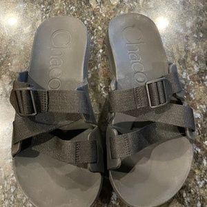 Chaco Women's Chillos Slide Sandal - black